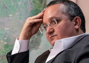 Taques é condenado a indenizar casal Riva após acusá-los de “roubar” dinheiro do VLT