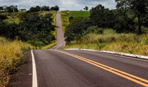 Sinfra assina contrato para iluminar e duplicar Estrada da Guia; investimento é de R$ 10,3 mi