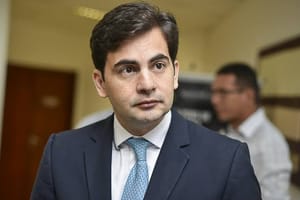 Fábio Garcia defende mandato de 12 anos para ministros do Supremo e fim da reeleição