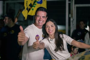 Léo Bortolin reúne 500 pessoas e vai "colocar para derreter" na Assembleia, diz Janaina Riva