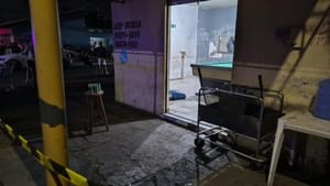 Pistoleiro invade bar em VG e mata cliente a tiros após descer de motocicleta