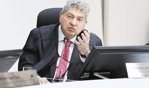 TCE apura manutenção de contadores temporários na Secretaria de Estado de Saúde