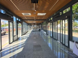 Obras da estação do Sistema BRT em frente ao Shopping Pantanal entram em fase final