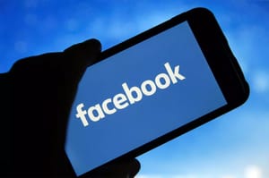 Facebook é condenado pelo TJ por suspender perfil de usuário que assumiu ser gay em MT