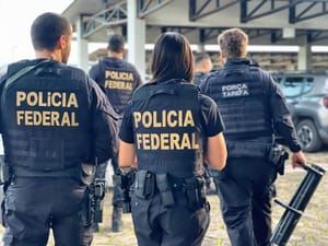 Polícia Federal conduz 129 pessoas e apreende R$ 790 mil em ações contra crimes eleitorais
