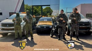 Gefron apreende 30 tabletes de "supermaconha" e prende quatro homens em MT; veja o vídeo